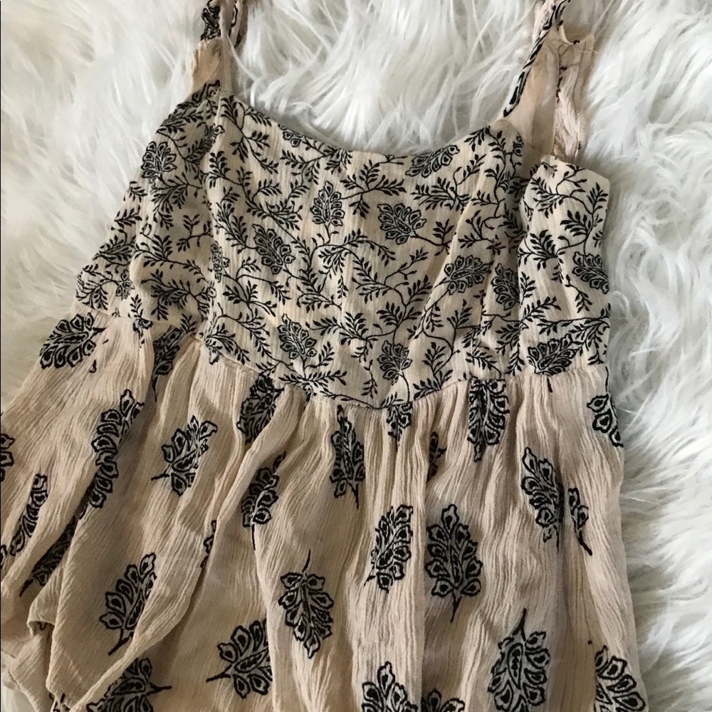 Cuesta Blanca floral top